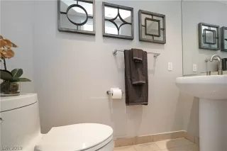 Photo #3: 2161836 Listing 