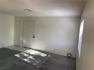 Photo #2: 2161847 Listing 