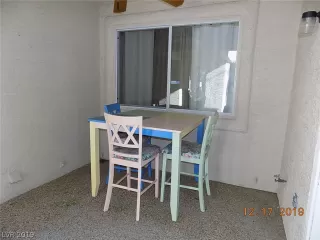 Photo #4: 2161874 Listing 