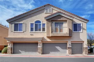 Photo #1: 2161922 Listing 