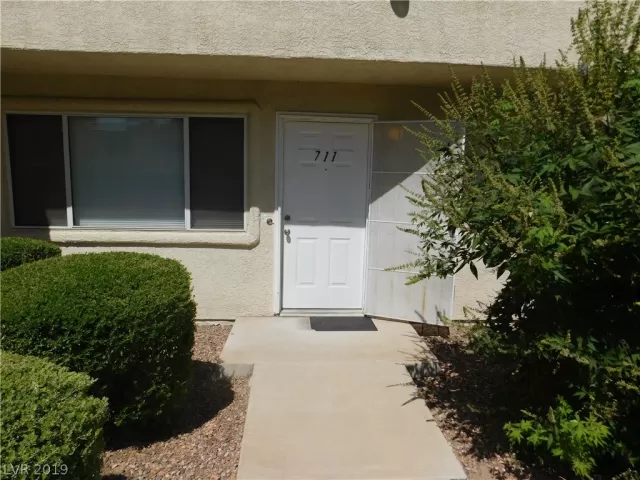 MLS: 2161937 Condo For Sale