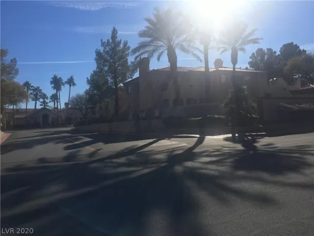 MLS: 2161940 Condo For Sale