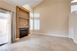 Photo #6: 2161958 Listing 