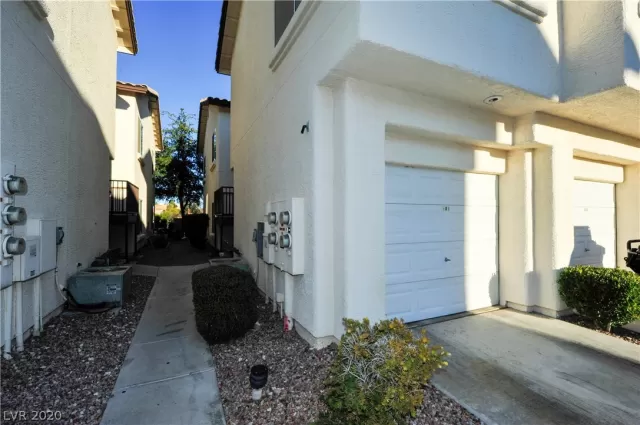 MLS: 2161963 Condo For Sale