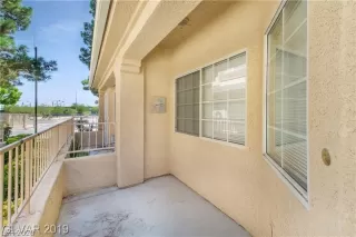 Photo #3: 2161984 Listing