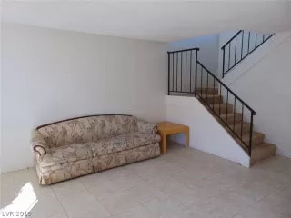 Photo #2: 2161999 Listing 