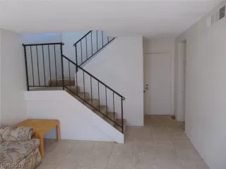 Photo #3: 2161999 Listing 