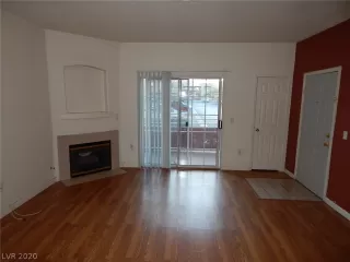 Photo #1: 2162032 Listing
