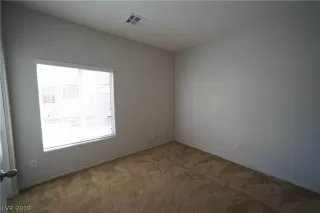 Photo #5: 2162104 Listing 