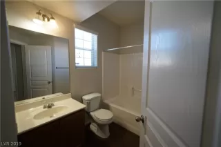 Photo #6: 2162104 Listing 