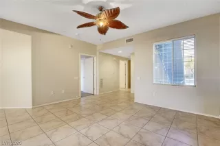 Photo #4: 2162157 Listing