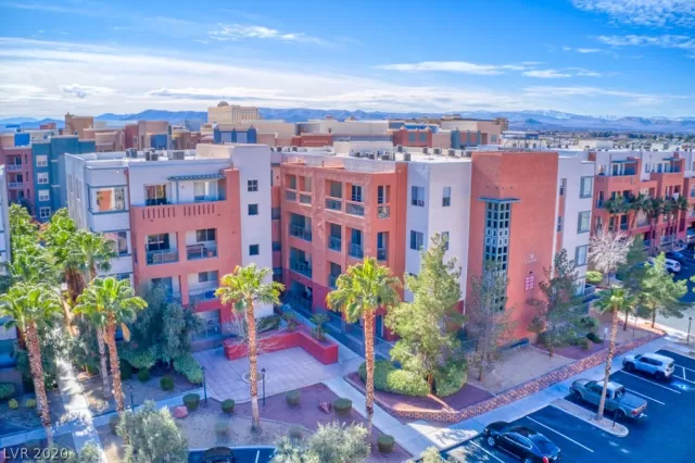 MLS: 2162212 Condo For Sale