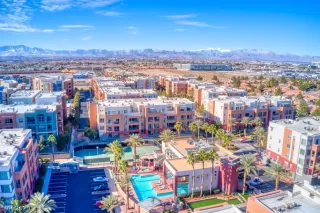 Photo #2: 2162212 Listing 