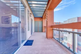 Photo #6: 2162212 Listing 