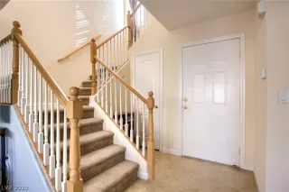 Photo #5: 2162228 Listing