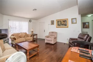 Photo #3: 2162249 Listing 