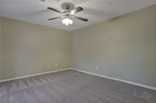 Photo #4: 2162268 Listing