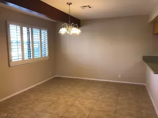 Photo #5: 2162313 Listing 