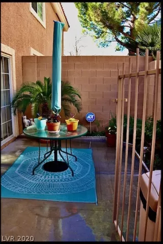 Photo #4: 2162344 Listing