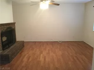 Photo #1: 2162394 Listing 