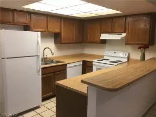 Photo #2: 2162394 Listing 