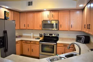 Photo #4: 2162418 Listing 