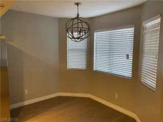 Photo #1: 2162426 Listing 