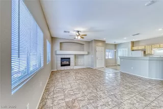 Photo #5: 2162512 Listing