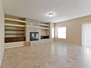 Photo #2: 2162532 Listing