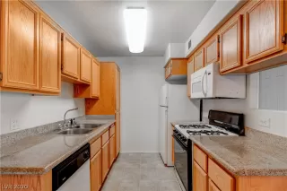 Photo #1: 2162559 Listing 