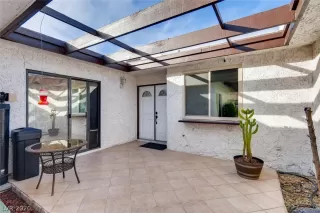 Photo #1: 2162566 Listing