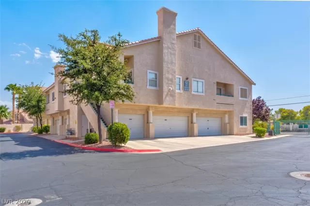 MLS: 2162567 Condo For Sale