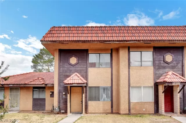 MLS: 2162684 Condo For Sale