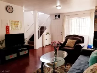 Photo #5: 2162687 Listing 