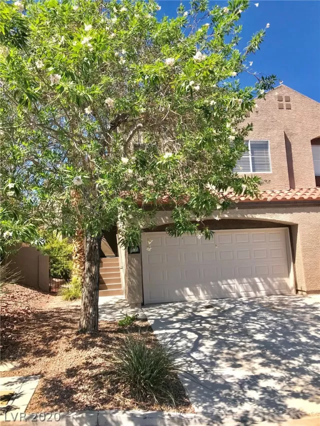 MLS: 2162708 Condo For Sale