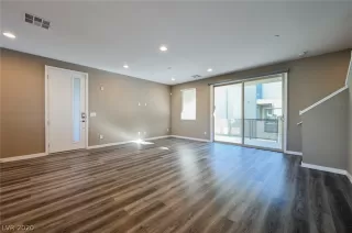 Photo #6: 2162714 Listing 