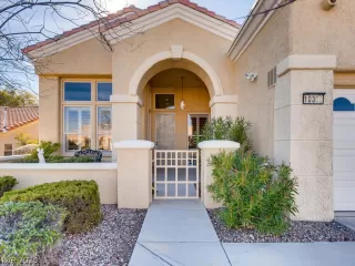 Photo #3: 2162715 Listing 