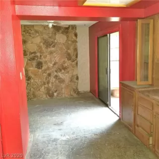 Photo #1: 2162895 Listing 