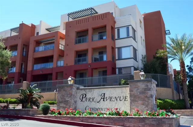 MLS: 2162897 Condo For Sale