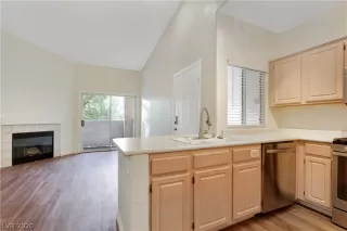 Photo #6: 2162956 Listing 