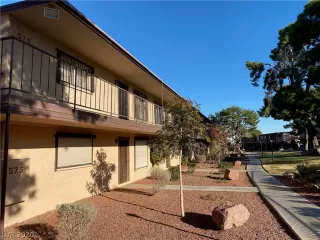 Photo #2: 2163028 Listing 