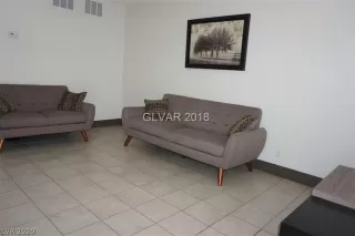 Photo #6: 2163045 Listing