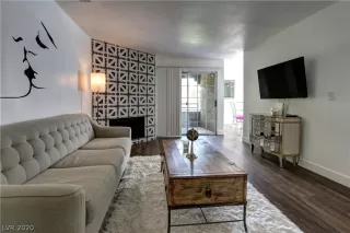 Photo #3: 2163047 Listing 