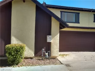 Photo #1: 2163057 Listing