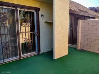 Photo #2: 2163057 Listing