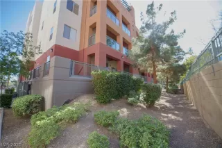 Photo #1: 2163062 Listing