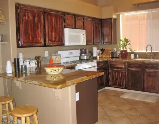 Photo #2: 2163075 Listing 