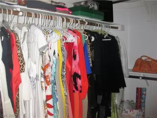 Photo #5: 2163075 Listing 