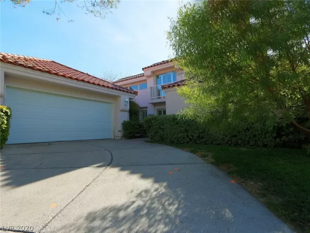 MLS: 2163154 Condo For Sale