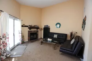 Photo #6: 2163211 Listing